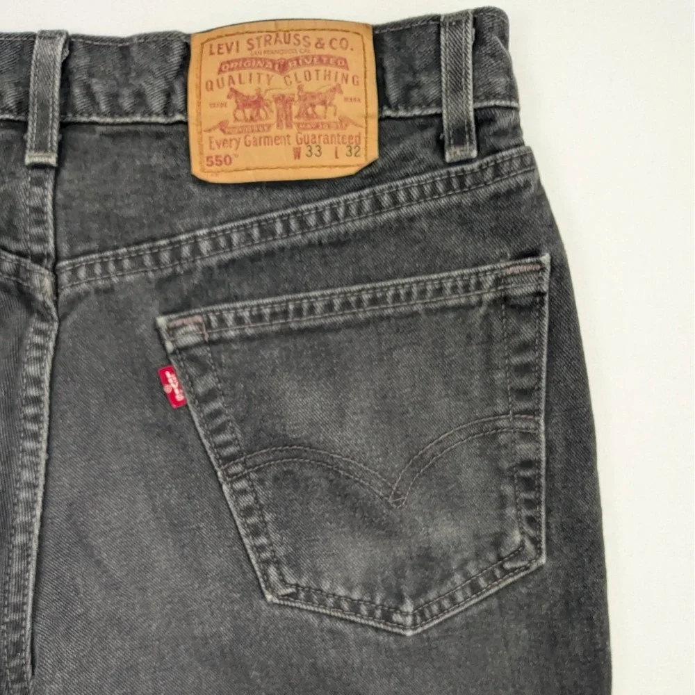 Vintage Levi's 550 Relaxed Fit Jeans Black Made USA W33 L32
